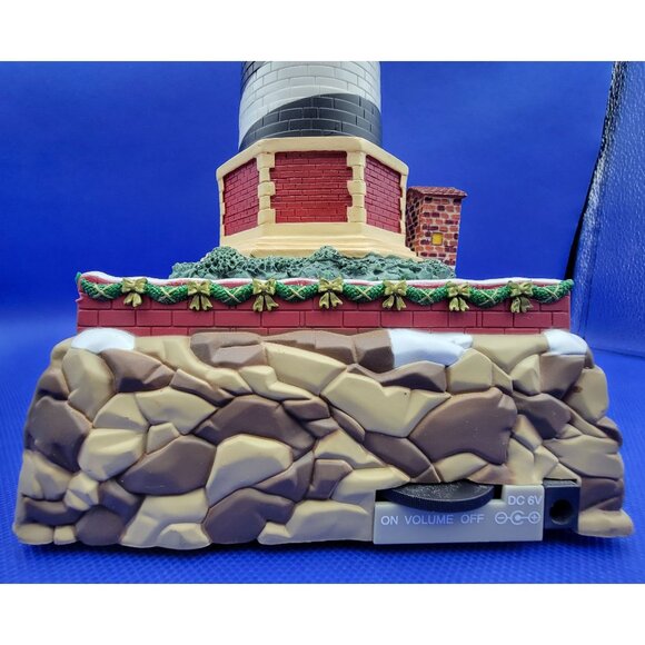 Vintage Mr. Christmas Holiday Cape Hatteras Animated Lighted Sound Lighthouse - Picture 8 of 17